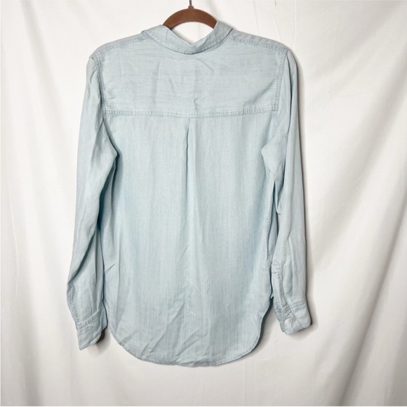 Rails Ingrid Chambray Top in Light Vintage Size Small - Picture 2 of 5